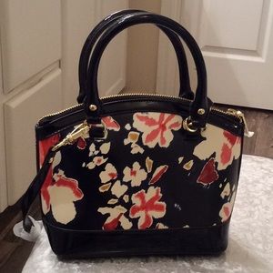 Very Cute Anne Klein Purse